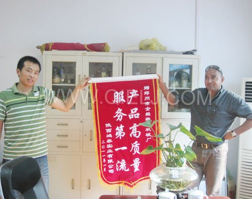 2011年7月25日，外國友人參觀考察我公司！明經(jīng)理等接待并陪同參觀！(圖2)