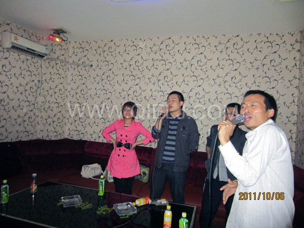 2011年10月，鄭州企鵝糧油機械有限公司--外貿(mào)部，十一國慶節(jié)團體活動！(圖1)