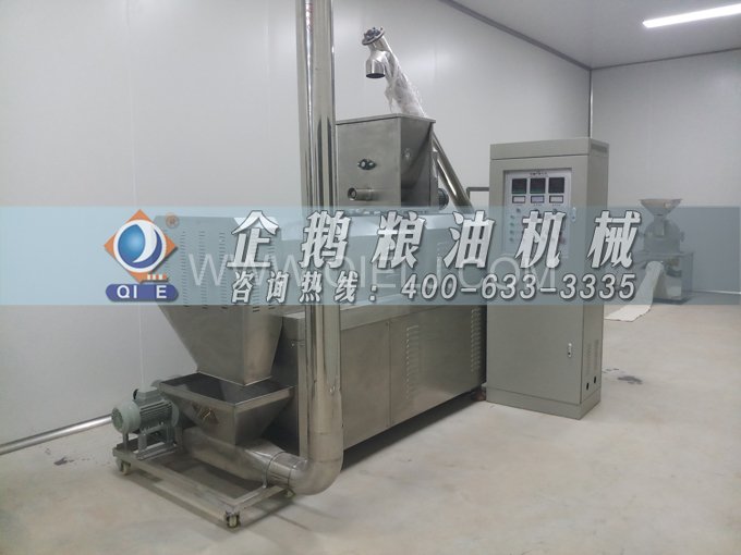 企鵝牌核桃油榨油設(shè)備，生產(chǎn)綠色健康油受大眾喜愛(ài)(圖3)