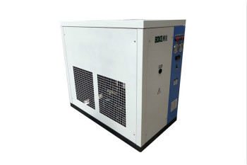 激光冷水機怎么正確保養(yǎng)？